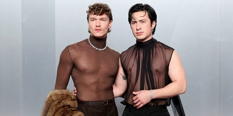 kinky sheer tops fashion takes center stage at oscars bash