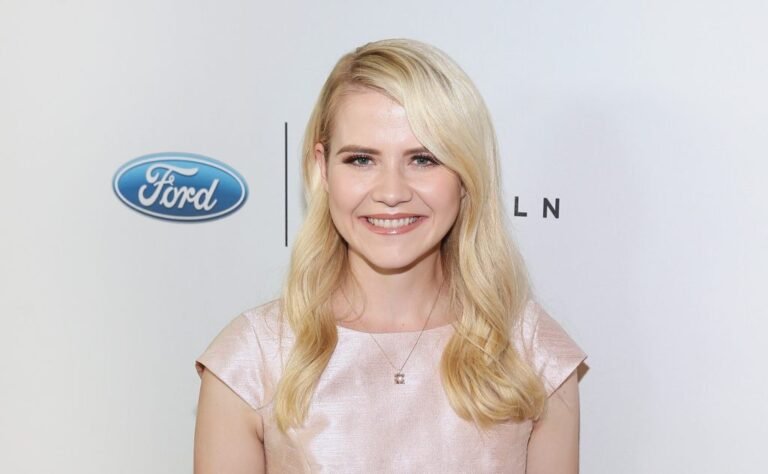 Elizabeth Smart’s bodybuilding transformation journey