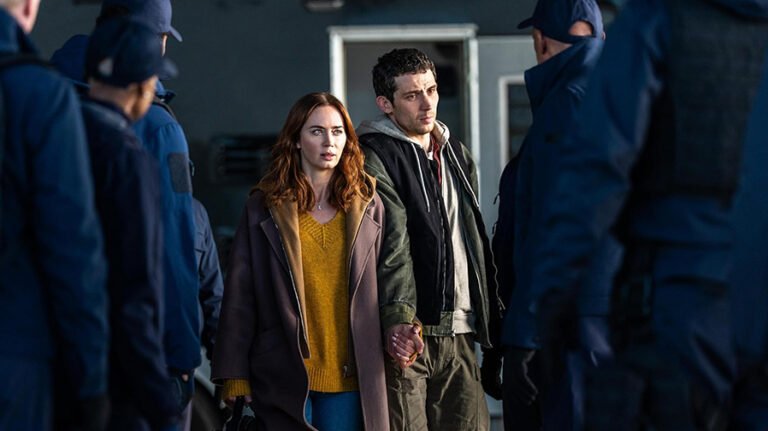Steven Spielberg sci-fi movie dazzles with cosmic mystery