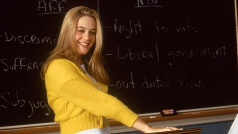 Clueless sequel series greenlit at paramount plus with silverstone