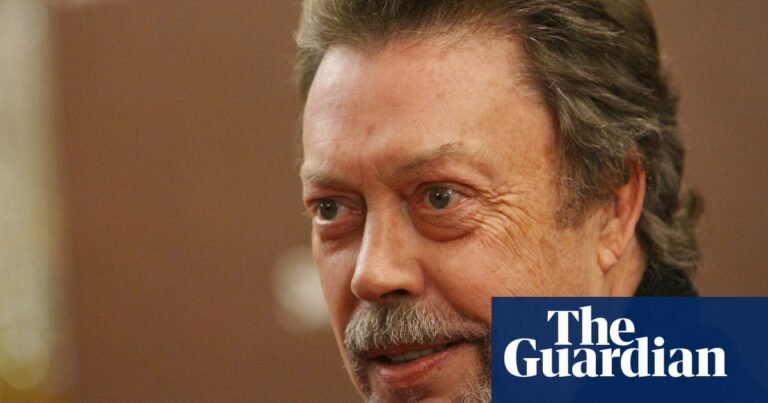 Tim curry dies aged 80, rocky horror and it star