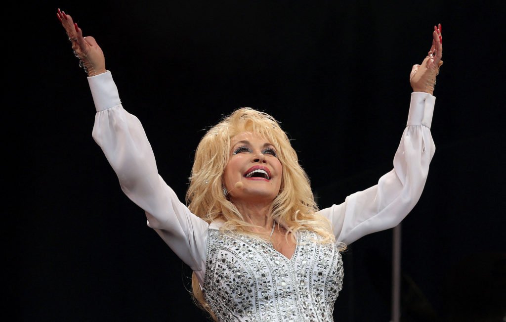 Dolly parton greatest songs and stories behind them