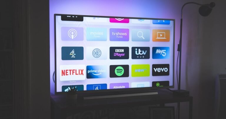 Best comfort tv shows to binge on a lazy day