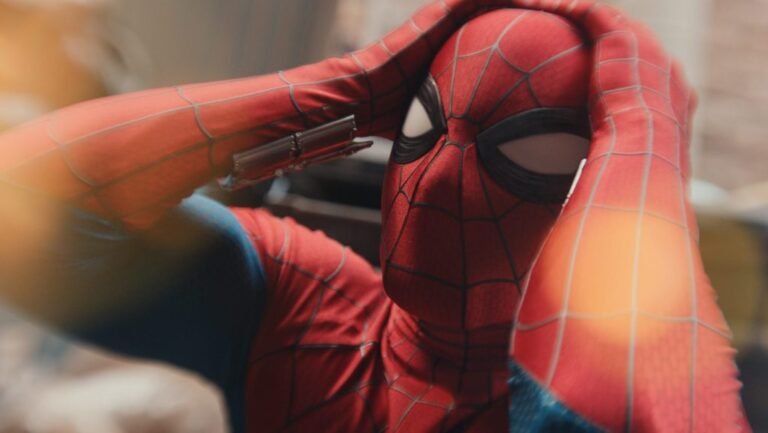 Spider-man brand new day box office record hits b fast