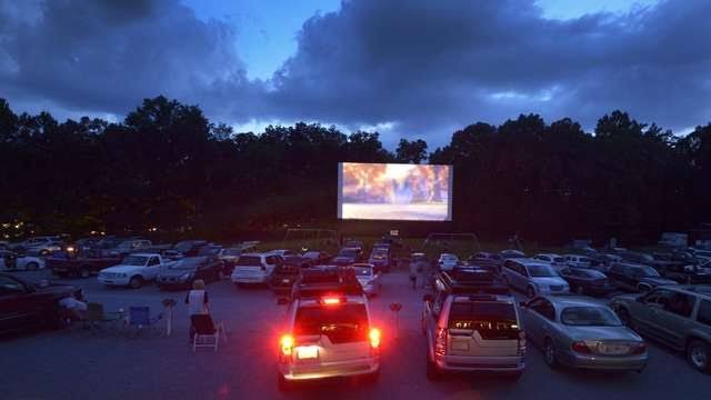 What to Expect From Wilderness Outdoor Movie Theater Photos